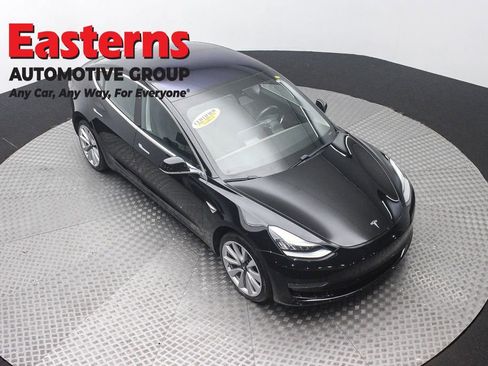 Used 2018 Tesla Model 3 Long Range RWD image 3