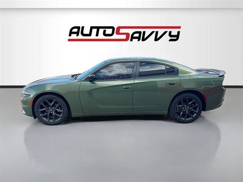 Used 2023 Dodge Charger SXT w/ Blacktop Package image 4