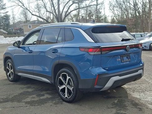 Certified 2025 Volkswagen Tiguan SE w/ Panoramic Sunroof Package image 7