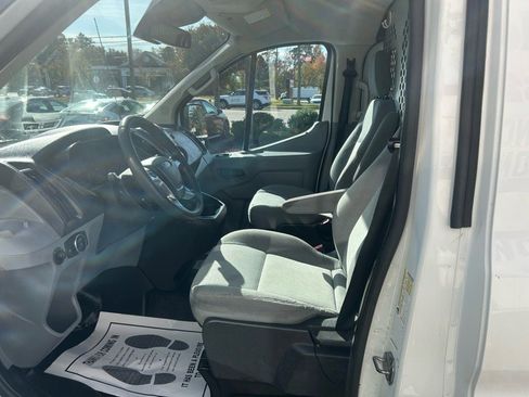 Used 2016 Ford Transit 250 130 Low Roof w/ Exterior Upgrade Package image 10