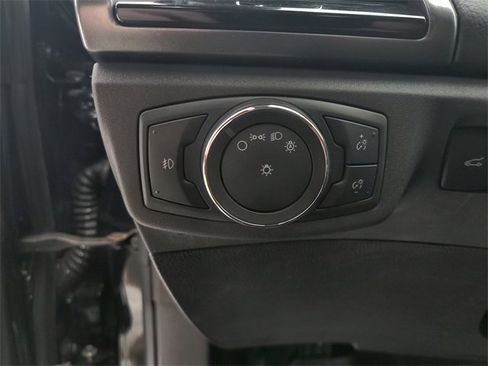 Used 2013 Ford Fusion SE image 18