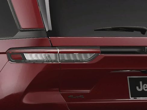 New 2025 Jeep Grand Cherokee Limited w/ Black Appearance Package image 12