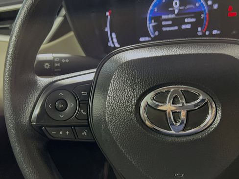 Used 2026 Toyota Corolla LE FWD image 19