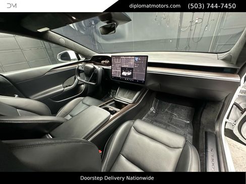 Used 2023 Tesla Model S Standard Range image 18