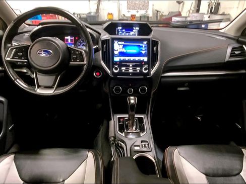 Used 2018 Subaru Crosstrek 2.0i Limited image 17