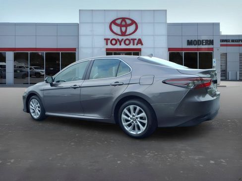 Used 2023 Toyota Camry LE FWD image 3