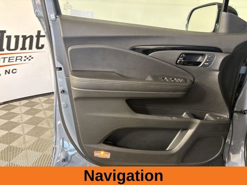 Used 2023 Honda Passport Elite image 9