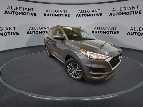 Used 2021 Hyundai Tucson SEL FWD image 4
