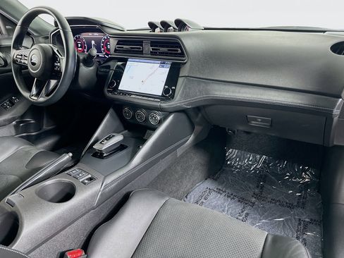 Used 2024 Nissan Z Performance w/ Floor Mat Package image 33