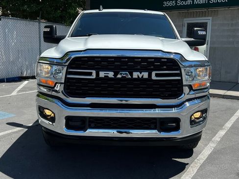 Used 2024 RAM 2500 Big Horn w/ Off Road Package AWD/4WD image 2