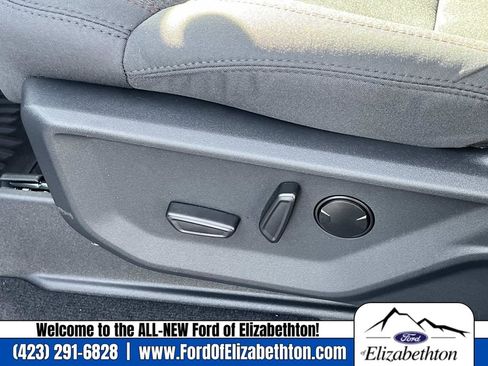 New 2025 Ford Expedition Max Active image 24