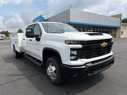 New 2026 Chevrolet Silverado 3500 W/T w/ WT Convenience Package AWD/4WD image 2