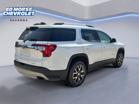 Used 2023 GMC Acadia SLE w/ Driver Convenience Package image 5