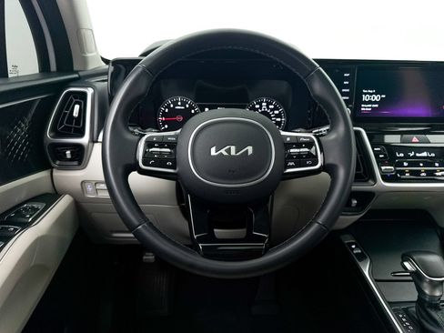Used 2023 Kia Sorento S w/ Panoramic Sunroof Package FWD image 36