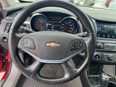Used 2015 Chevrolet Impala LTZ FWD image 13