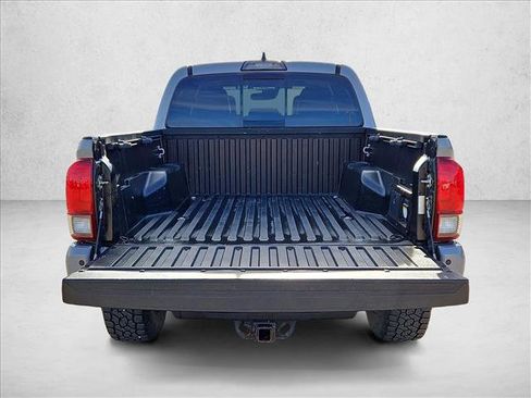 Used 2019 Toyota Tacoma TRD Off-Road image 6