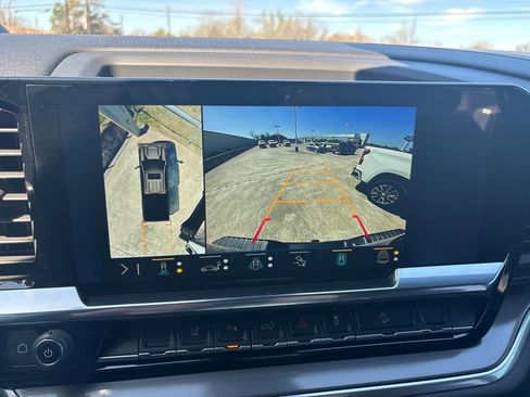 Used 2025 Chevrolet Silverado 2500 High Country w/ Technology Package image 21