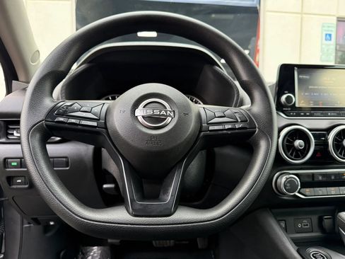 Used 2024 Nissan Sentra S FWD image 27