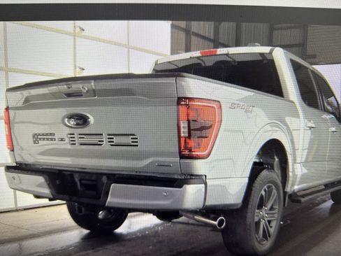 Certified 2023 Ford F150 XLT w/ Equipment Group 302A High image 5