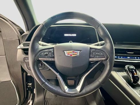 Used 2024 Cadillac Escalade ESV Sport w/ LPO, ONYX Package AWD/4WD image 9