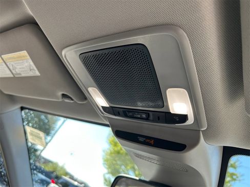 New 2026 Honda HR-V LX image 17