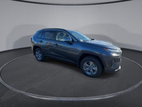 New 2025 Toyota RAV4 XLE image 3