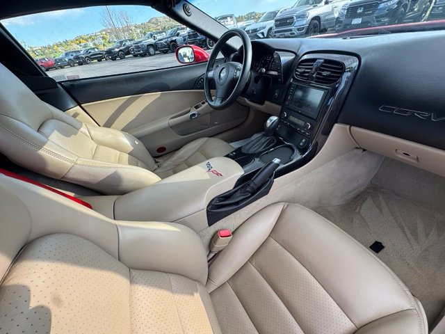 Used 2007 Chevrolet Corvette Convertible w/ Preferred Equipment Group RWD image 19