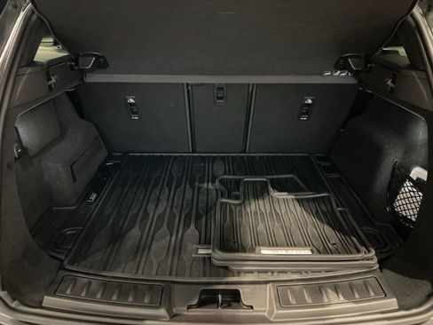 Used 2025 Land Rover Range Rover Evoque S image 43