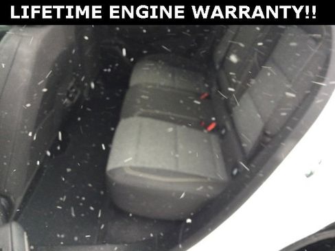 Used 2025 GMC Terrain Elevation image 19