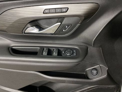 Certified 2023 GMC Terrain SLT AWD/4WD image 13