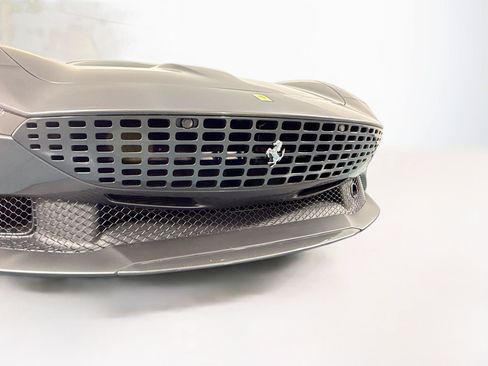 Used 2025 Ferrari Roma Spider RWD image 50