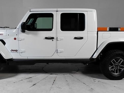 New 2026 Jeep Gladiator Mojave AWD/4WD image 4