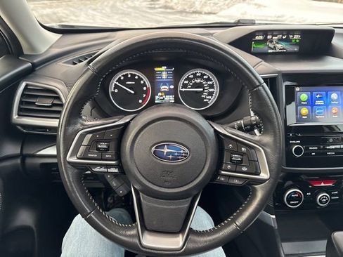 Used 2023 Subaru Forester Premium image 17