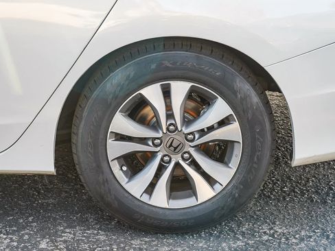 Used 2013 Honda Accord LX image 13