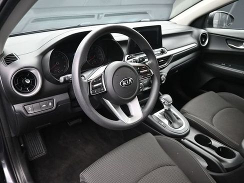 Used 2020 Kia Forte Sedan FWD image 11