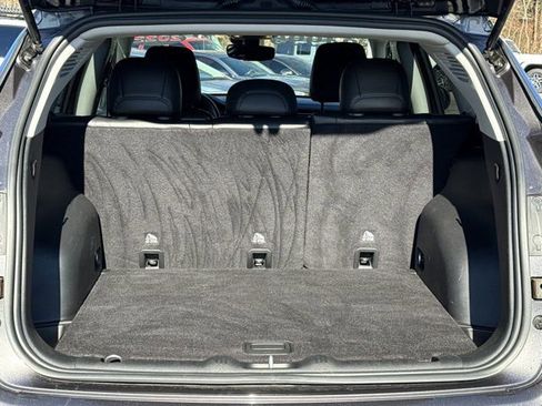 Used 2022 Jeep Compass Limited image 25