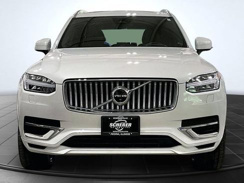 Certified 2024 Volvo XC90 T8 Ultimate AWD/4WD image 4