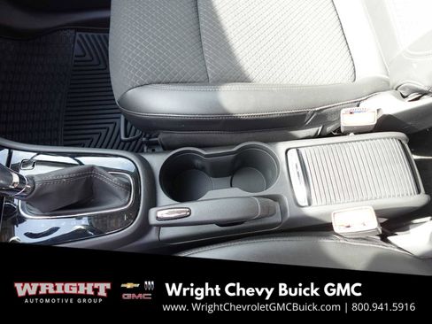 Used 2022 Buick Encore Preferred w/ Safety Package image 22