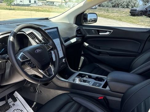 Used 2021 Ford Edge SEL w/ Class II Trailer Tow Package AWD/4WD image 9