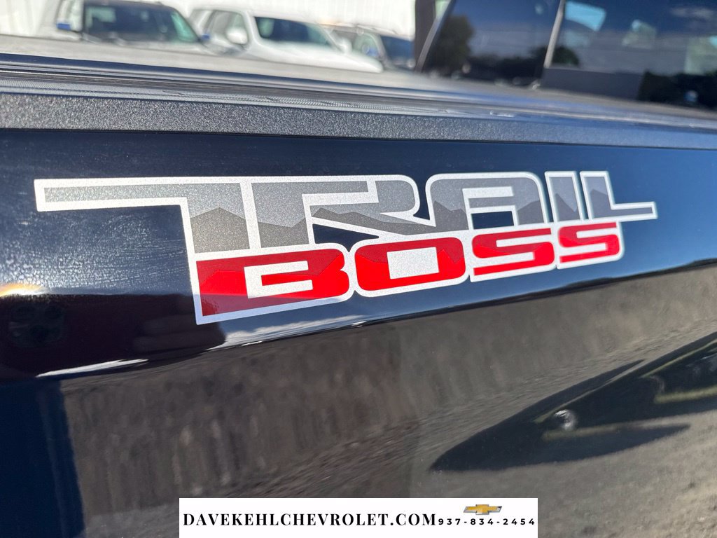 Used 2024 Chevrolet Silverado 1500 LT Trail Boss w/ Convenience Package II AWD/4WD image 43