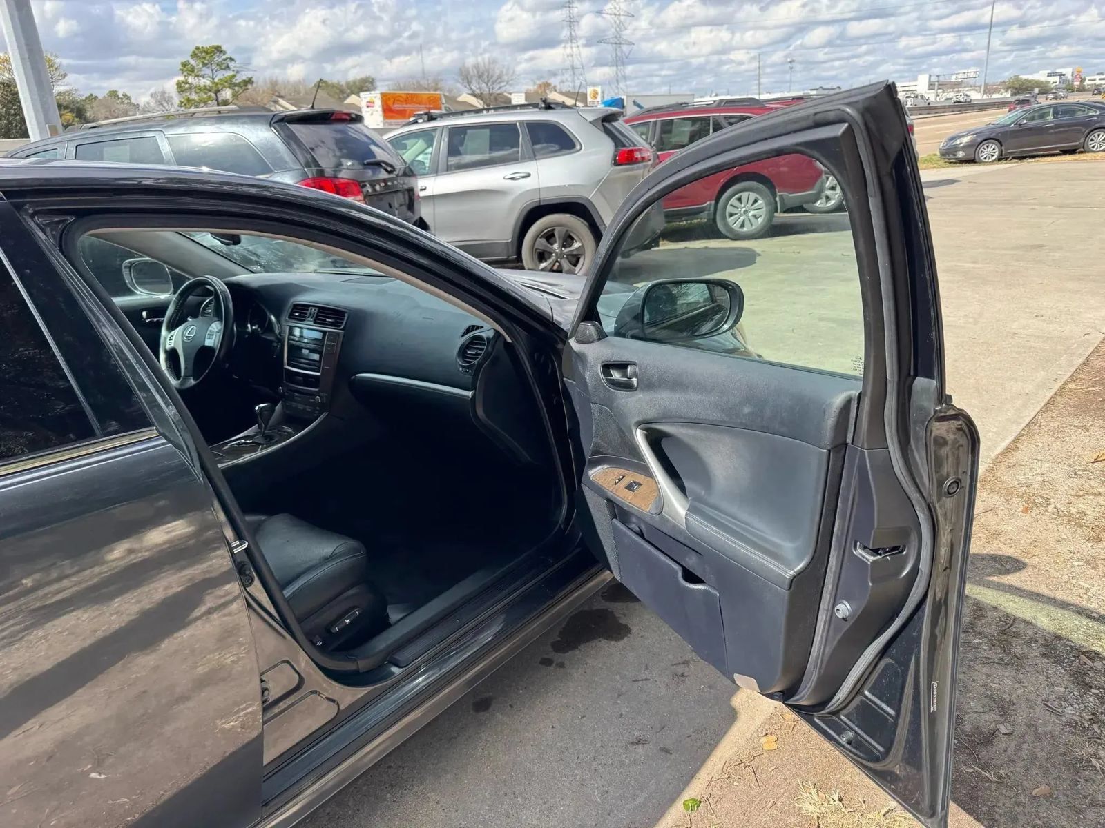 Used 2011 Lexus IS 250 w/ Premium Pkg Value Edition RWD image 22