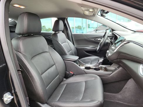 Used 2024 Chevrolet Malibu LT image 15