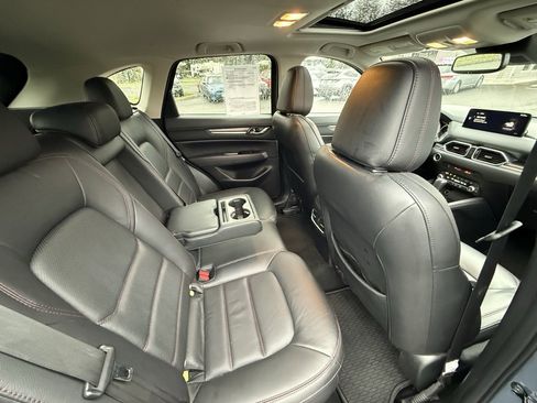 Used 2022 MAZDA CX-5 Carbon Edition image 16