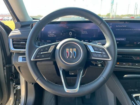 Used 2025 Buick Envision Preferred image 15