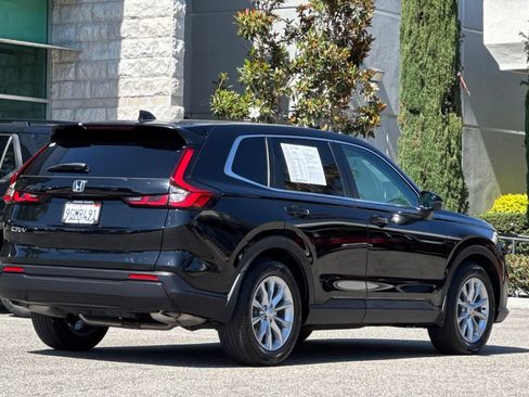 Used 2023 Honda CR-V EX image 4