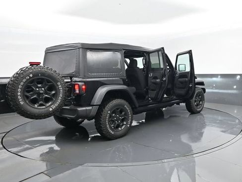 Used 2023 Jeep Wrangler Unlimited w/ Cold Weather Group AWD/4WD image 32