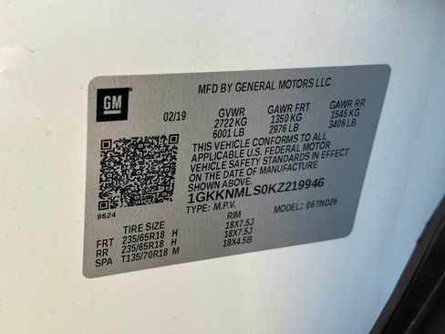 Used 2019 GMC Acadia SLT image 18