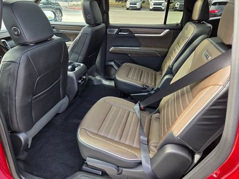 New 2026 GMC Acadia Denali Ultimate FWD image 6