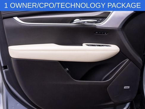 Certified 2024 Cadillac XT6 Sport w/ Technology Package AWD/4WD image 12