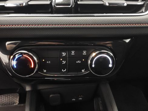 Certified 2024 Chevrolet TrailBlazer RS AWD/4WD image 17